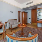 Grotthuss Boutique Hotel 4*