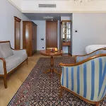 Grotthuss Boutique Hotel 4*