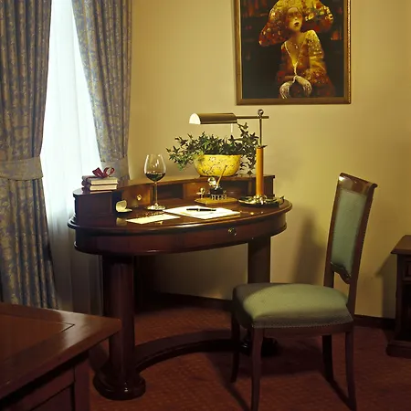 Grotthuss Boutique 4*