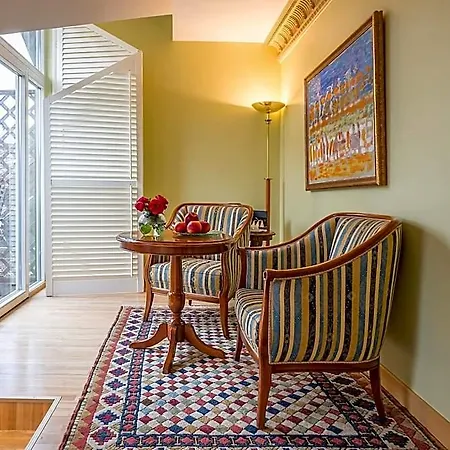 Szálloda Grotthuss Boutique 4*