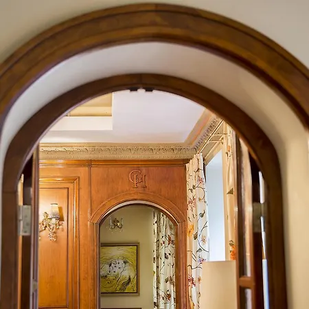 Grotthuss Boutique 4* Vilnius