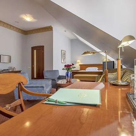 Hotel Grotthuss Boutique 4*