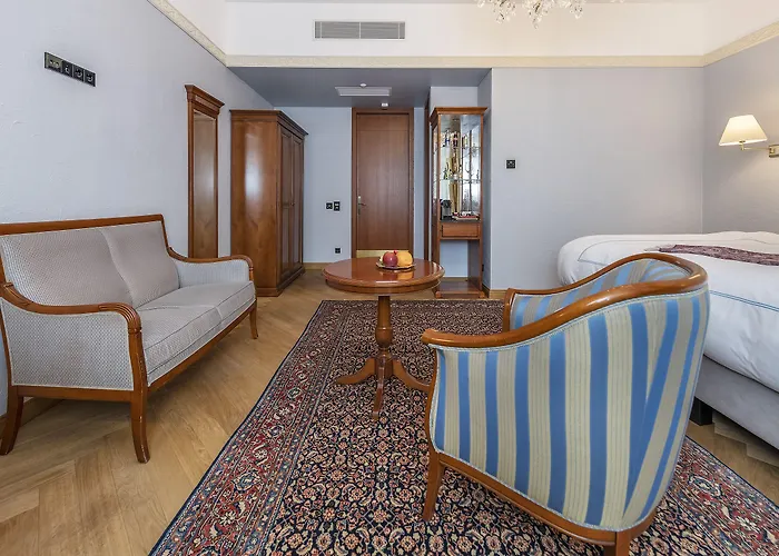 Grotthuss Boutique Hotel 4*